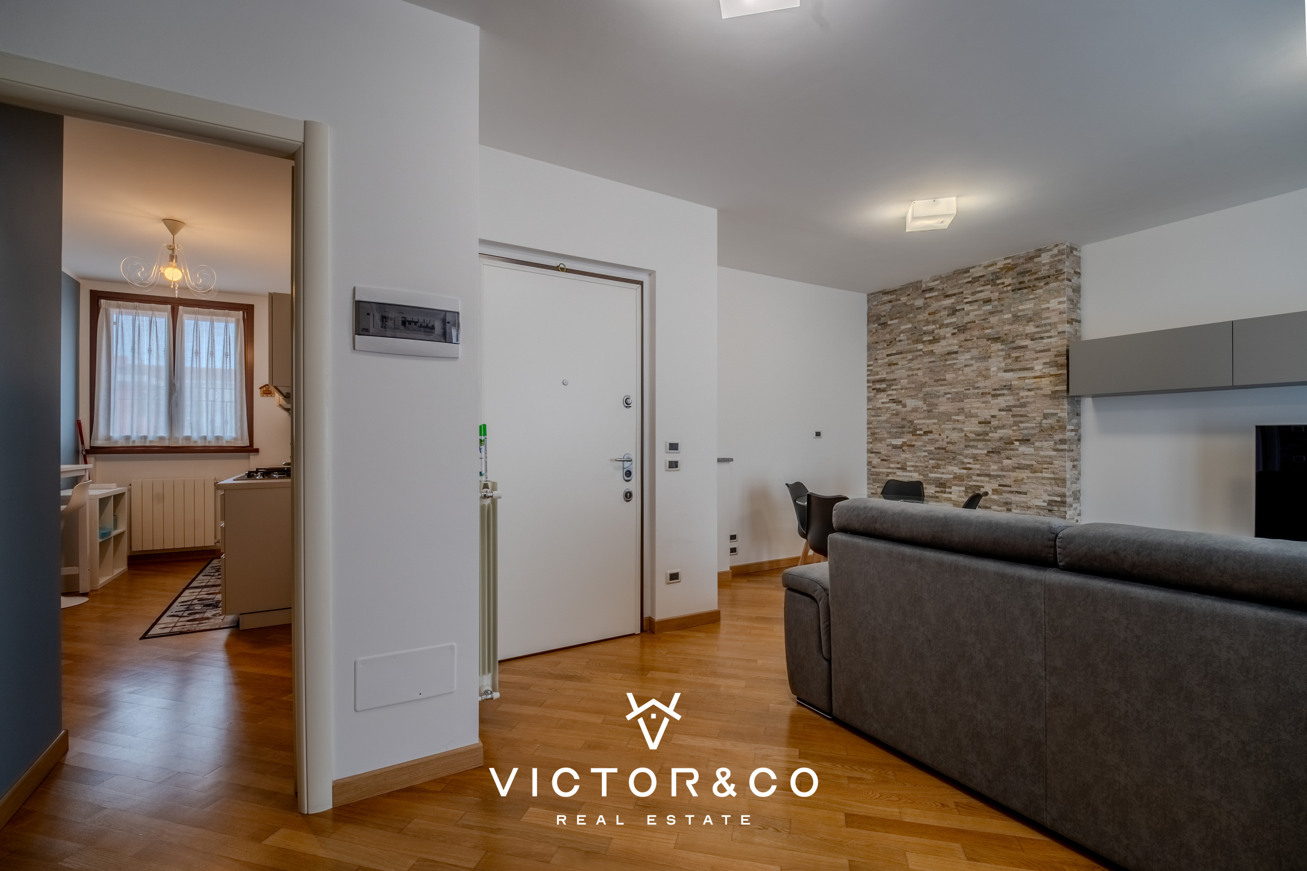 Bilocale con terrazzo in corso torino snc, Novara