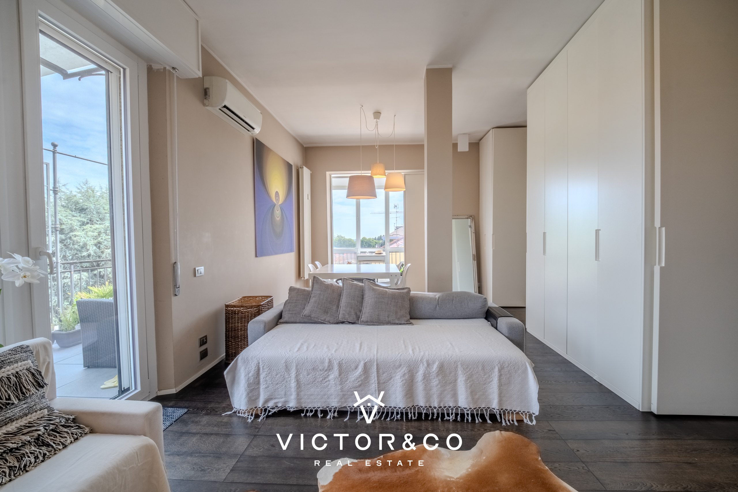 Attico con terrazzo in via pontida sic, Novara