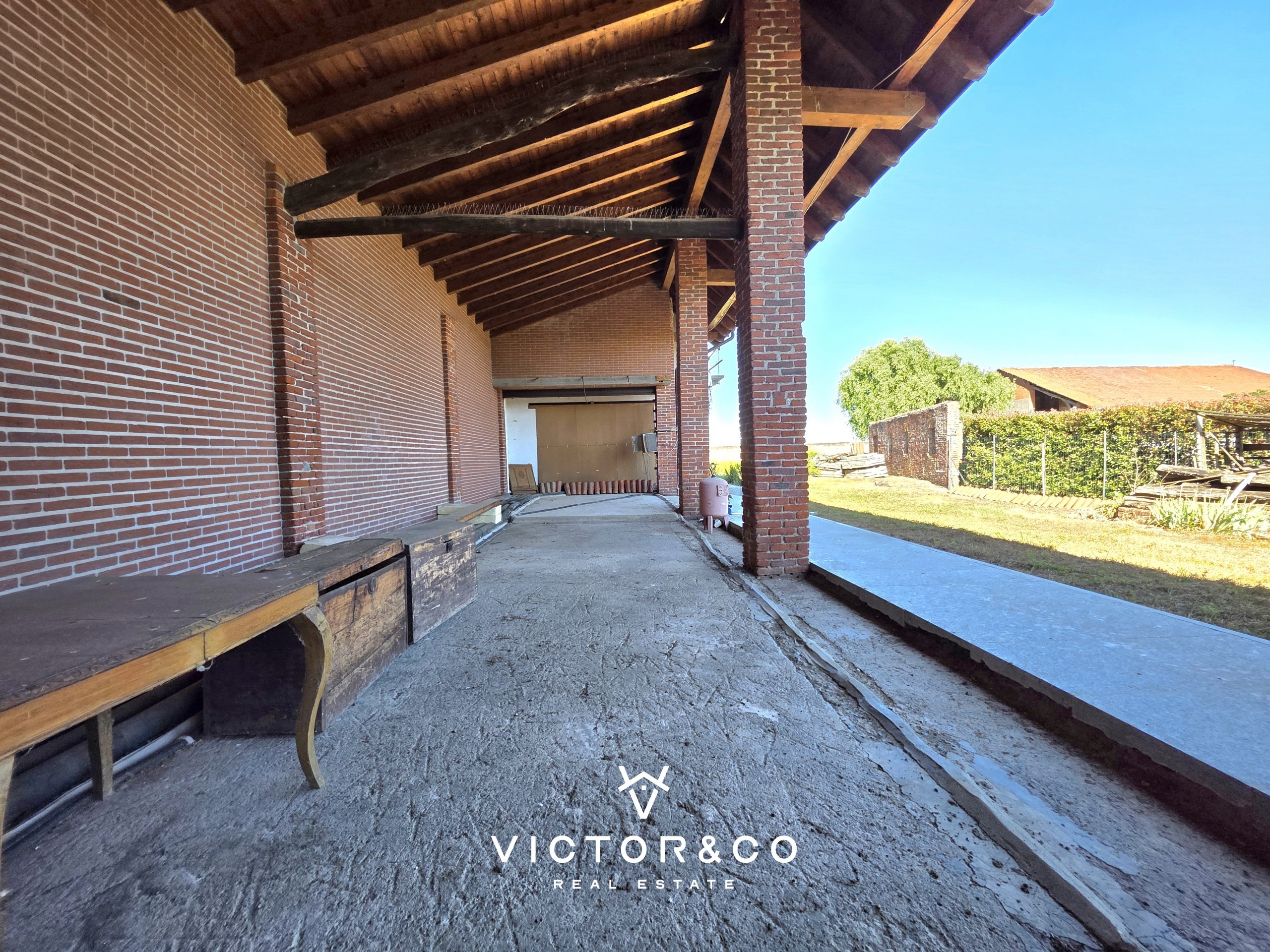 Rustico con giardino in cascina bianca snc, Sillavengo