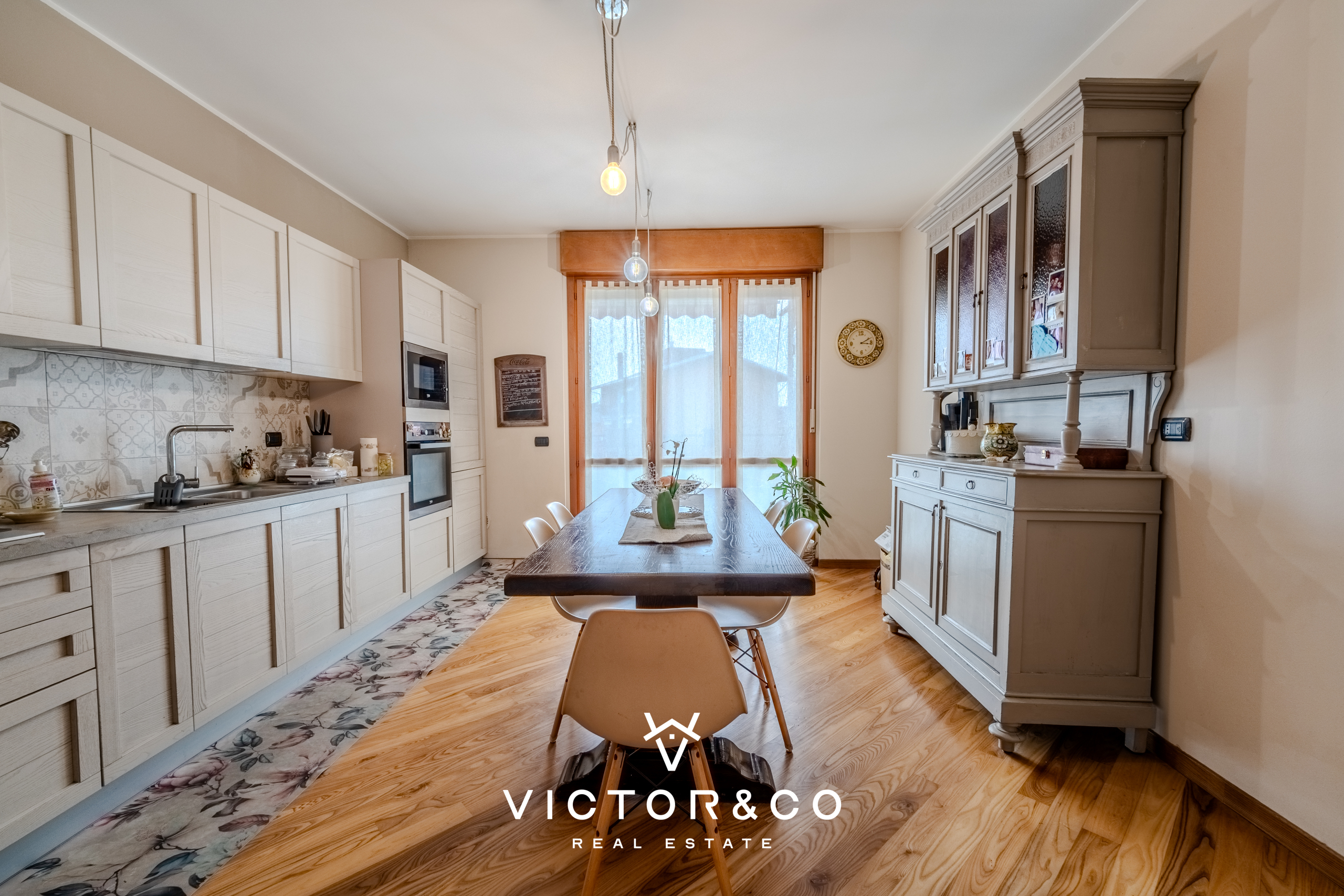 Appartamento con giardino in via delle vigne 24, Trecate