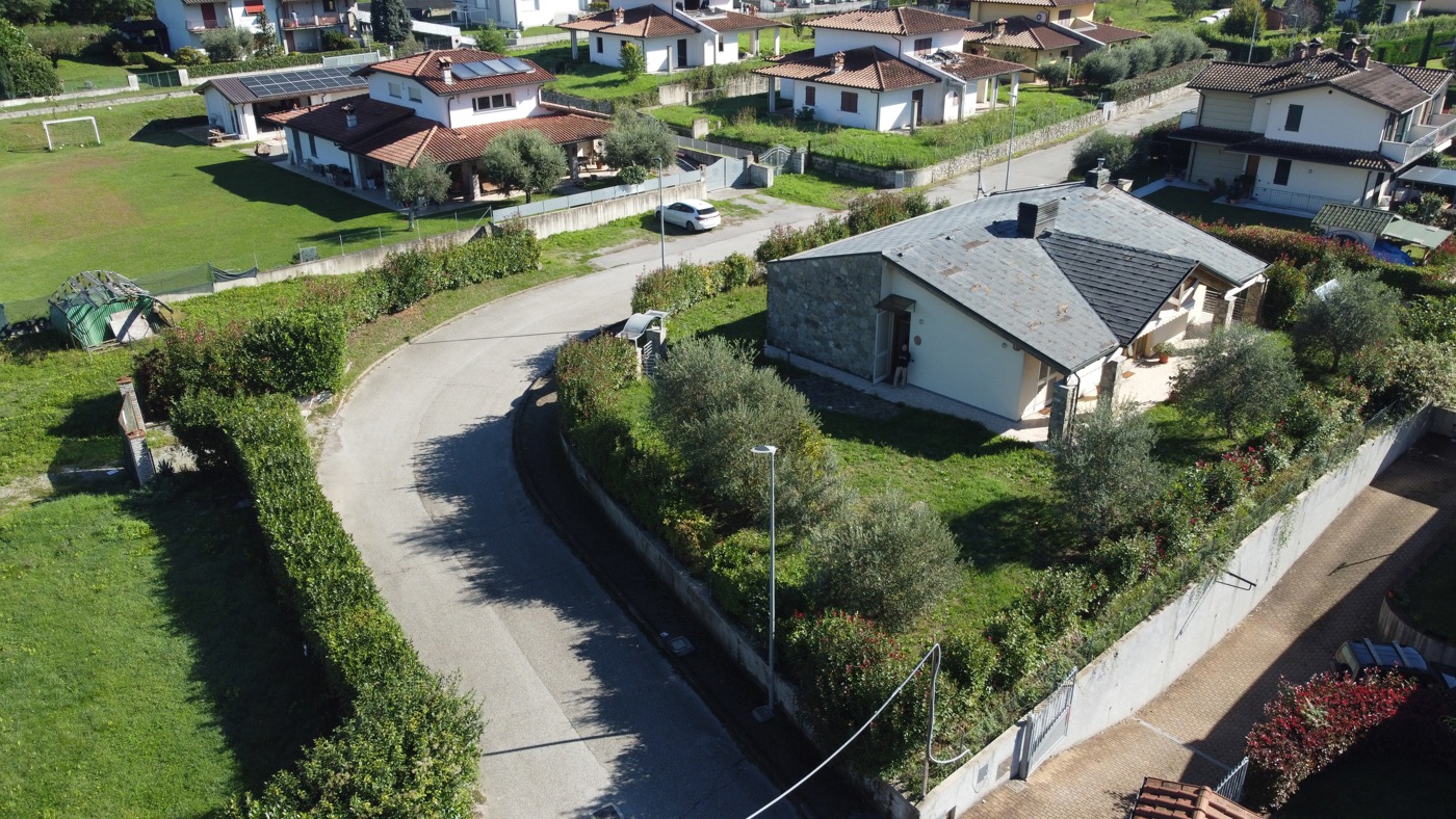 Villa con giardino a Coreglia Antelminelli