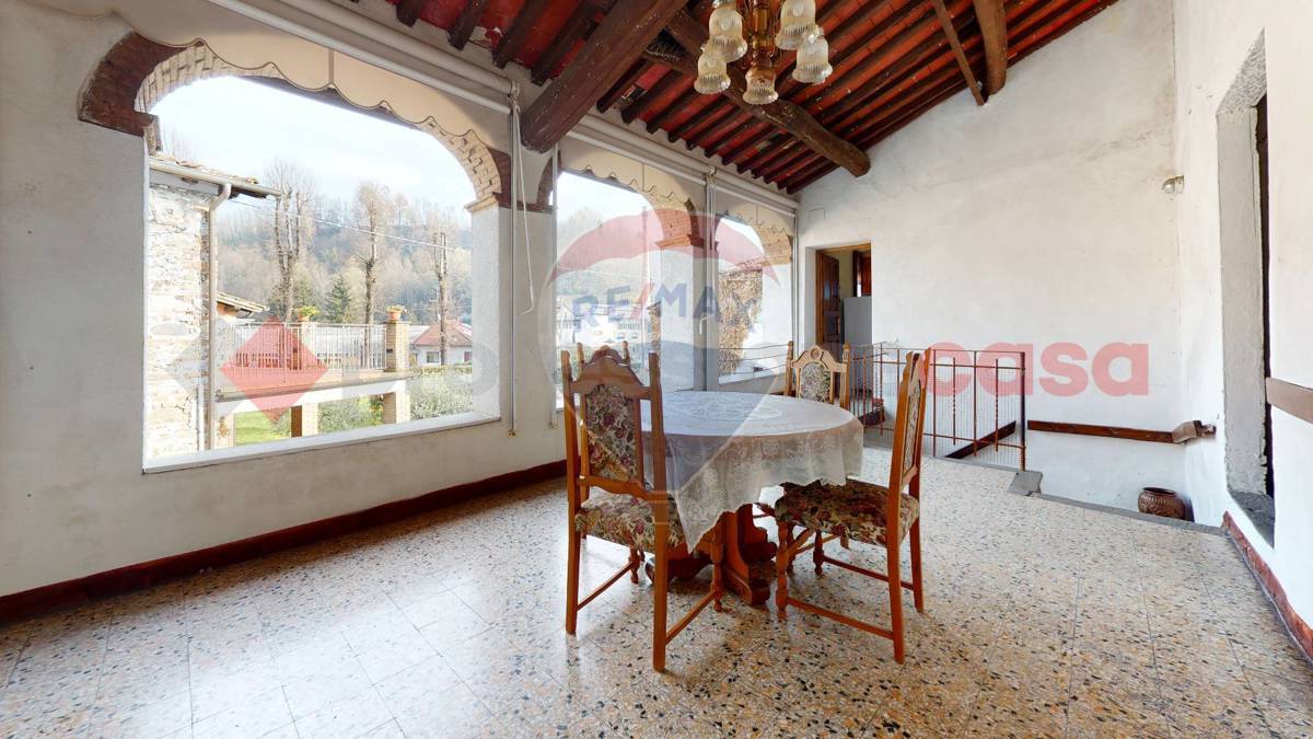 Casa indipendente in vendita a Barga