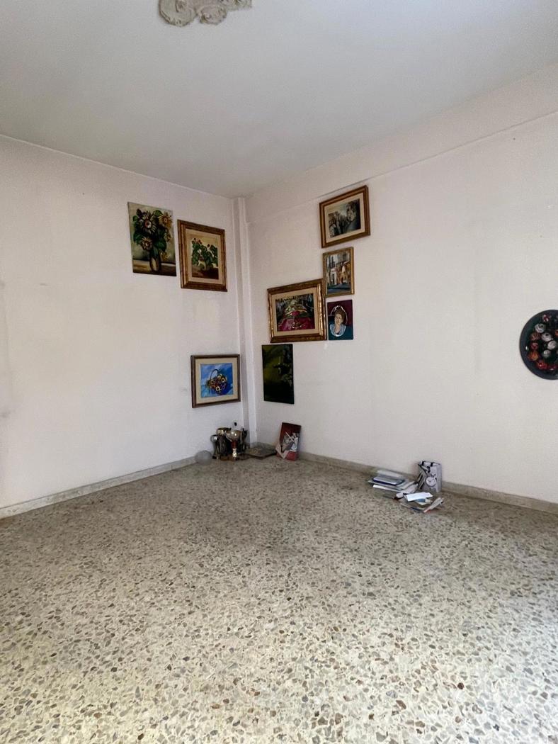 Quadrilocale da ristrutturare a Siracusa