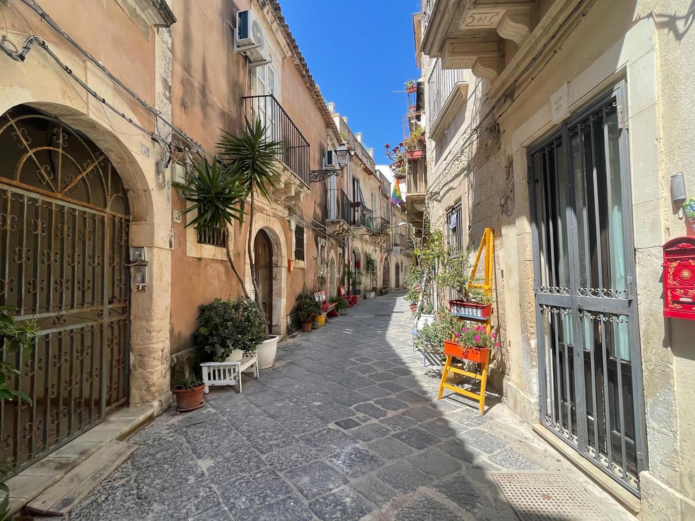Attivit commerciale in vendita a Siracusa