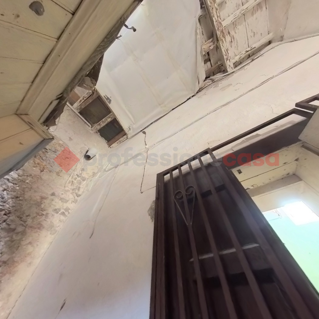 Appartamento da ristrutturare a Siracusa