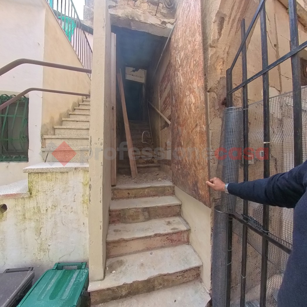 Appartamento da ristrutturare a Siracusa