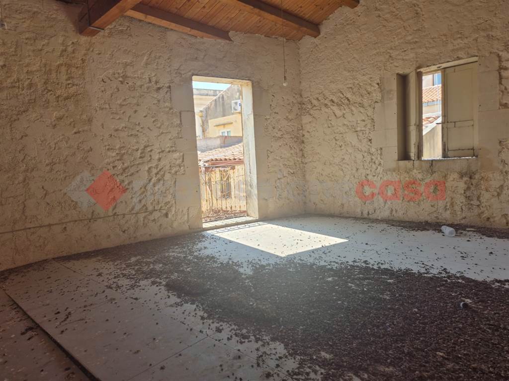 Appartamento da ristrutturare a Siracusa