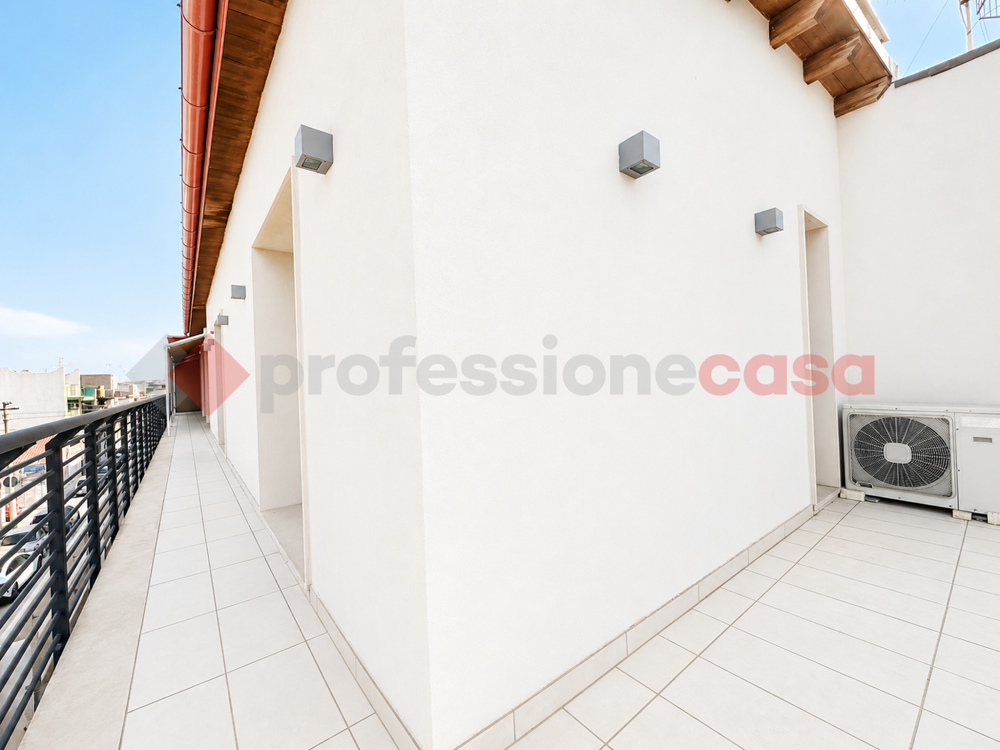 Ufficio ristrutturato a Priolo Gargallo