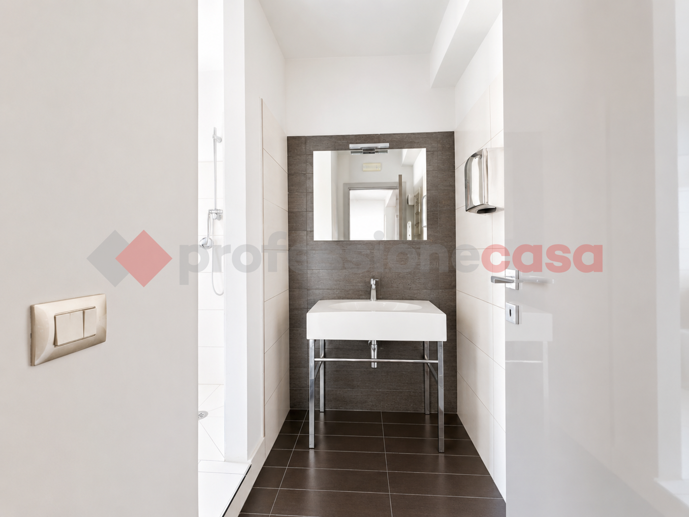 Ufficio ristrutturato a Priolo Gargallo
