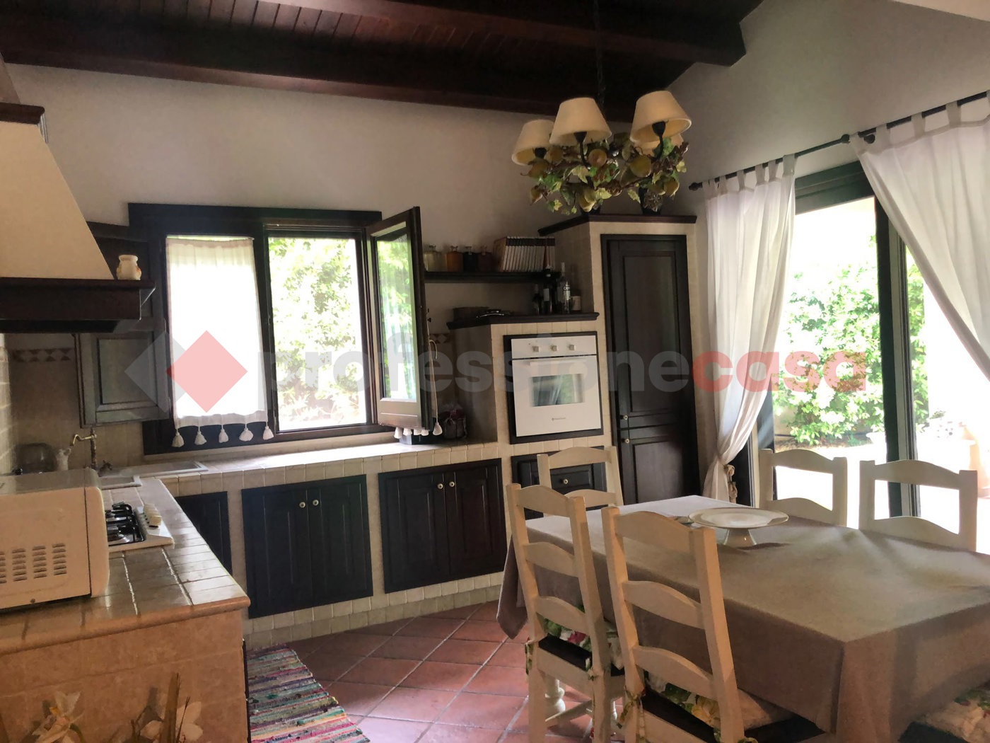 Villa arredata in affitto a Siracusa