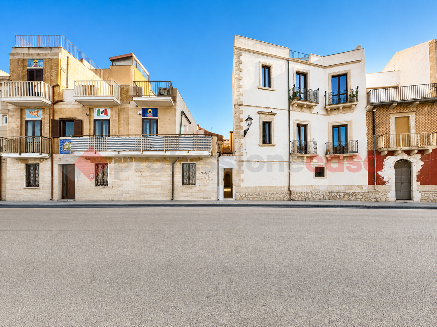 Bilocale da ristrutturare a Siracusa