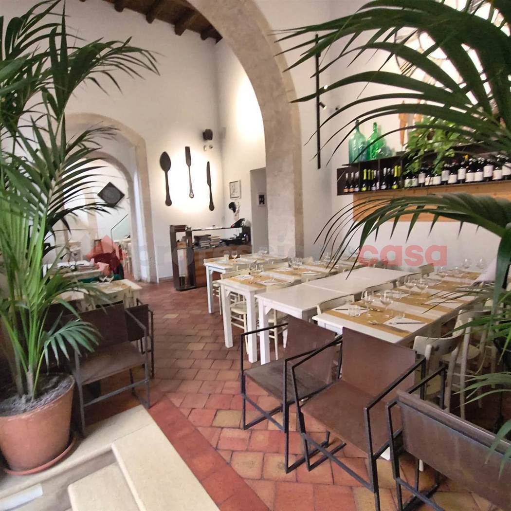 Attivit� commerciale Ristorante e pizzeria in vendita a Siracusa