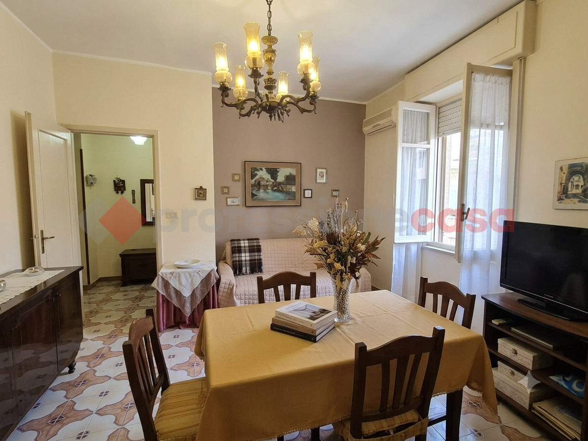 Trilocale da ristrutturare a Siracusa