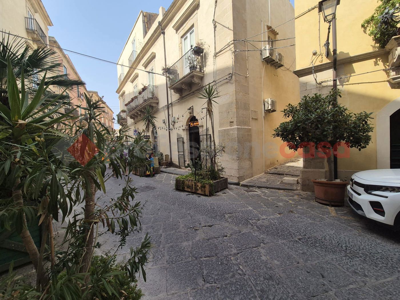 Attivit� commerciale in vendita a Siracusa