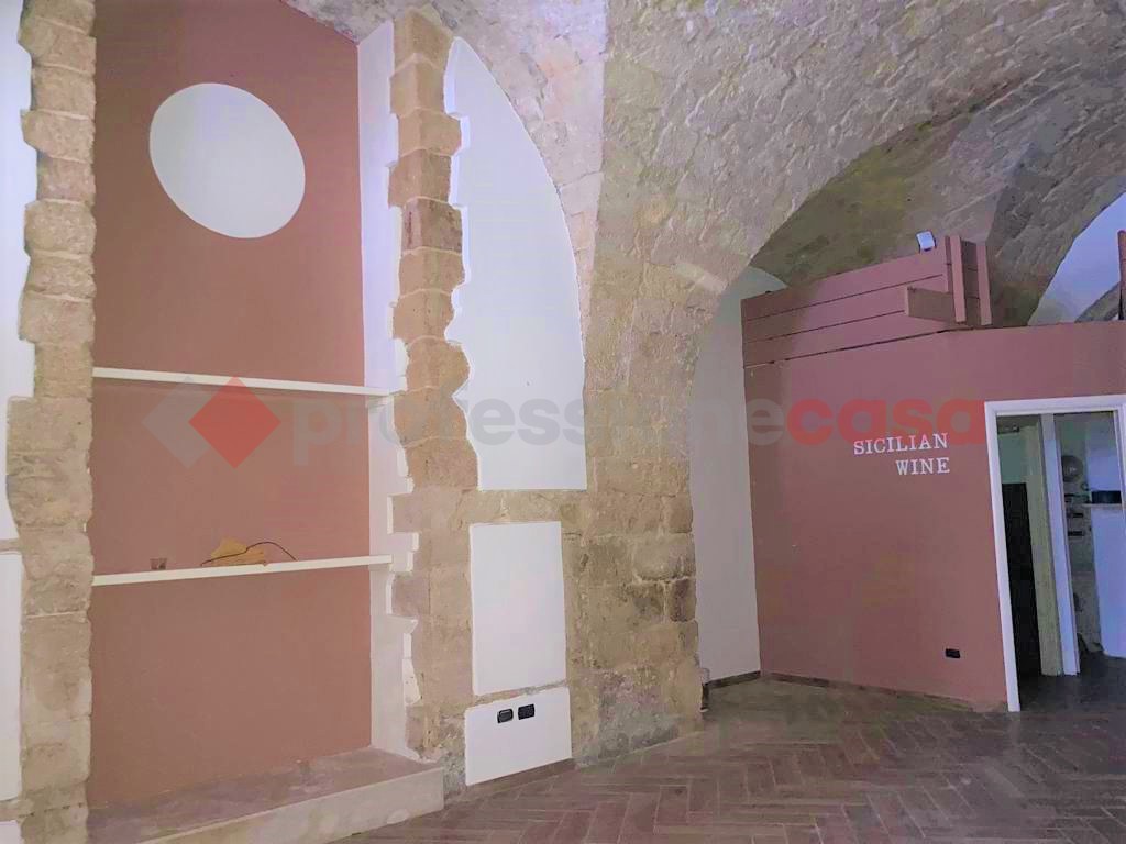 Attivit� commerciale in vendita a Siracusa