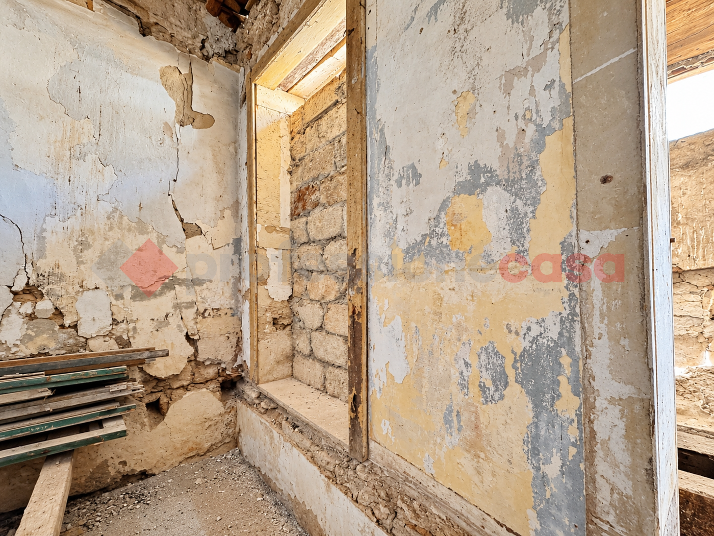 Bilocale da ristrutturare a Siracusa