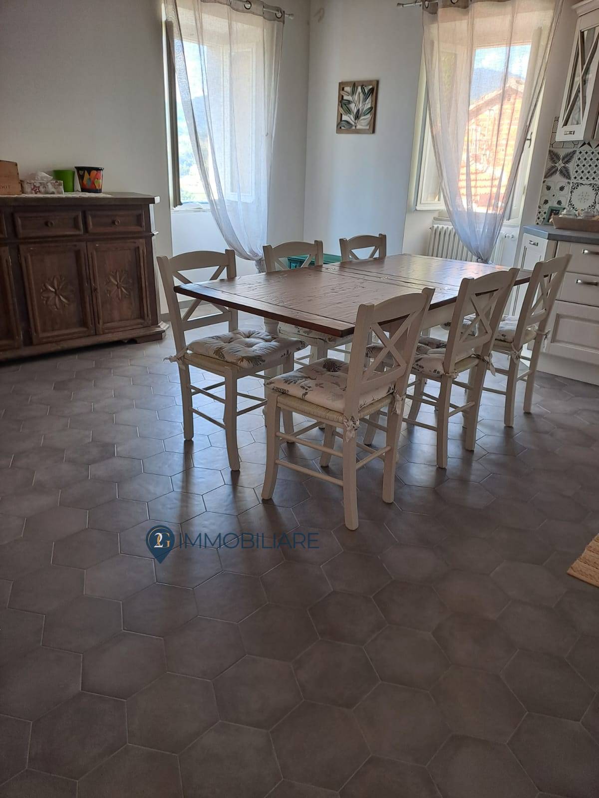 Appartamento in vendita a Luni, Nicola