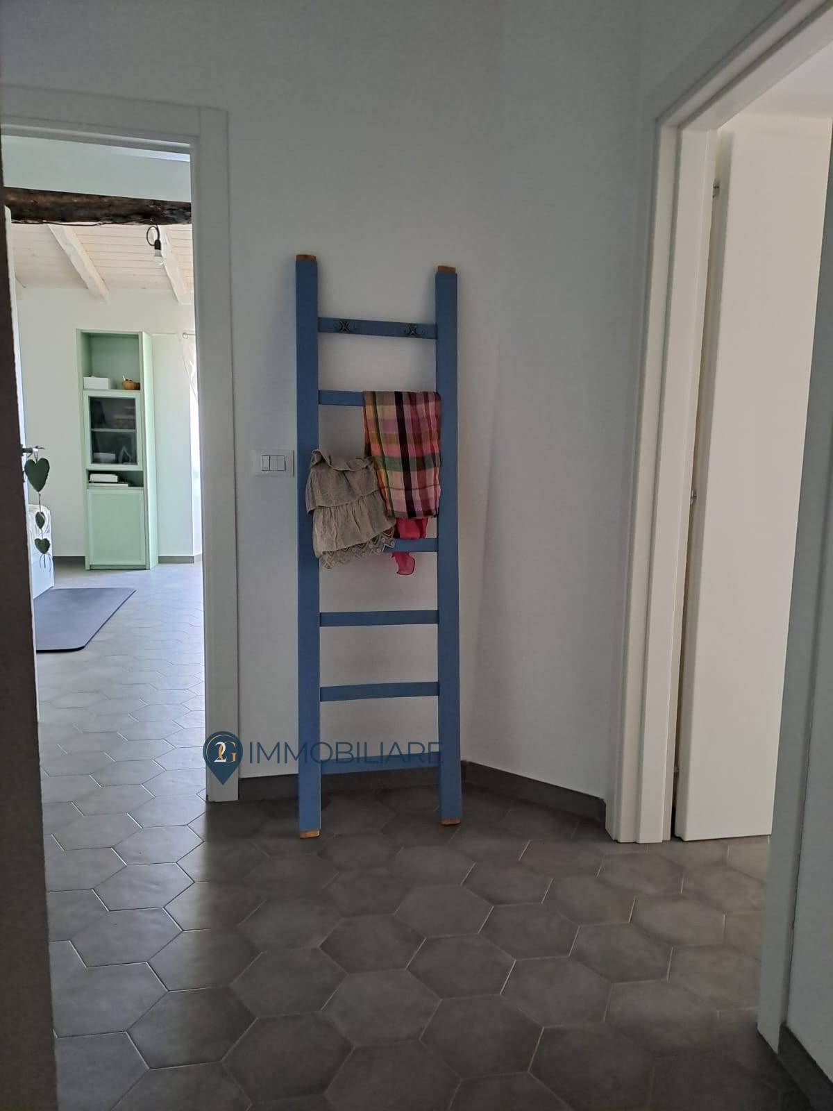 Appartamento in vendita a Luni, Nicola