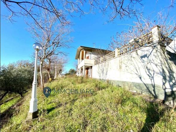 Villa in vendita a Sarzana, Falcinello