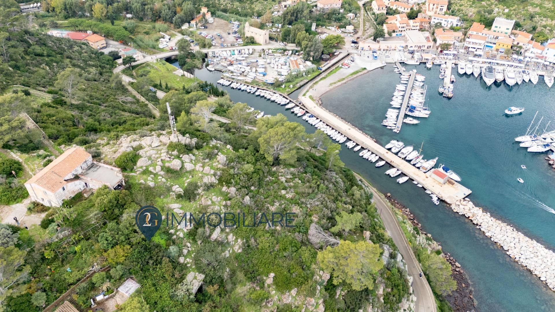 Villa in vendita a Capraia Isola