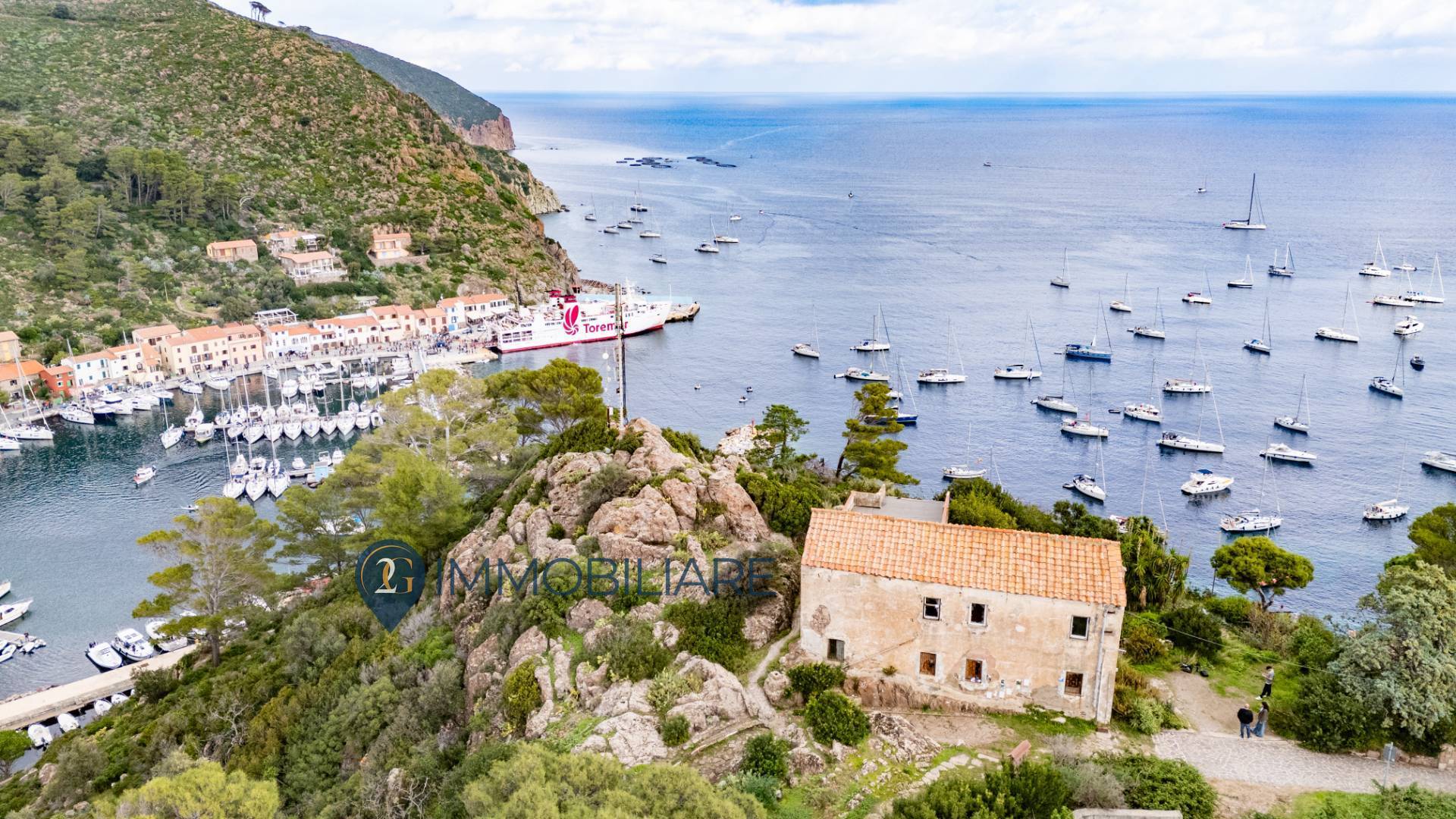 Villa in vendita a Capraia Isola