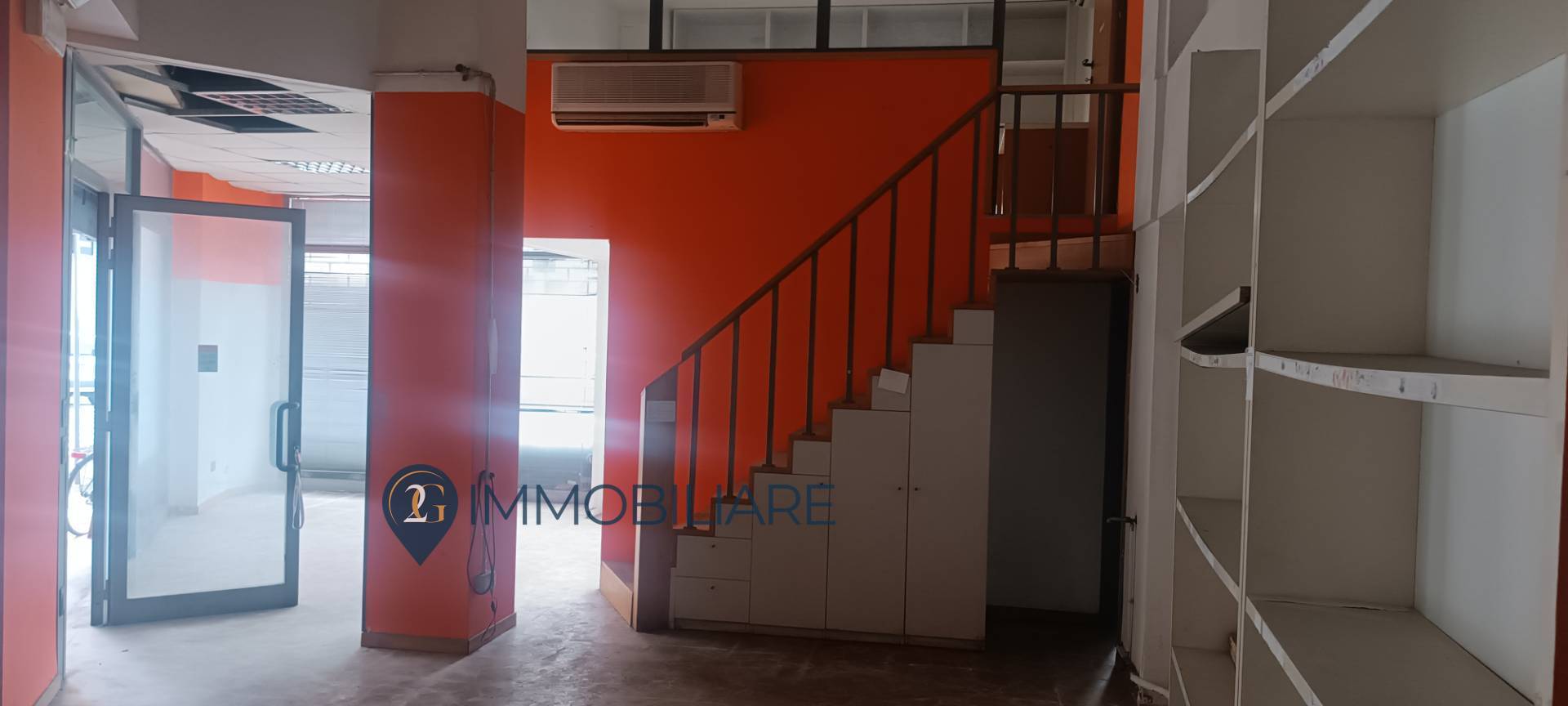 Locale commerciale in vendita a La Spezia, Zona Centro