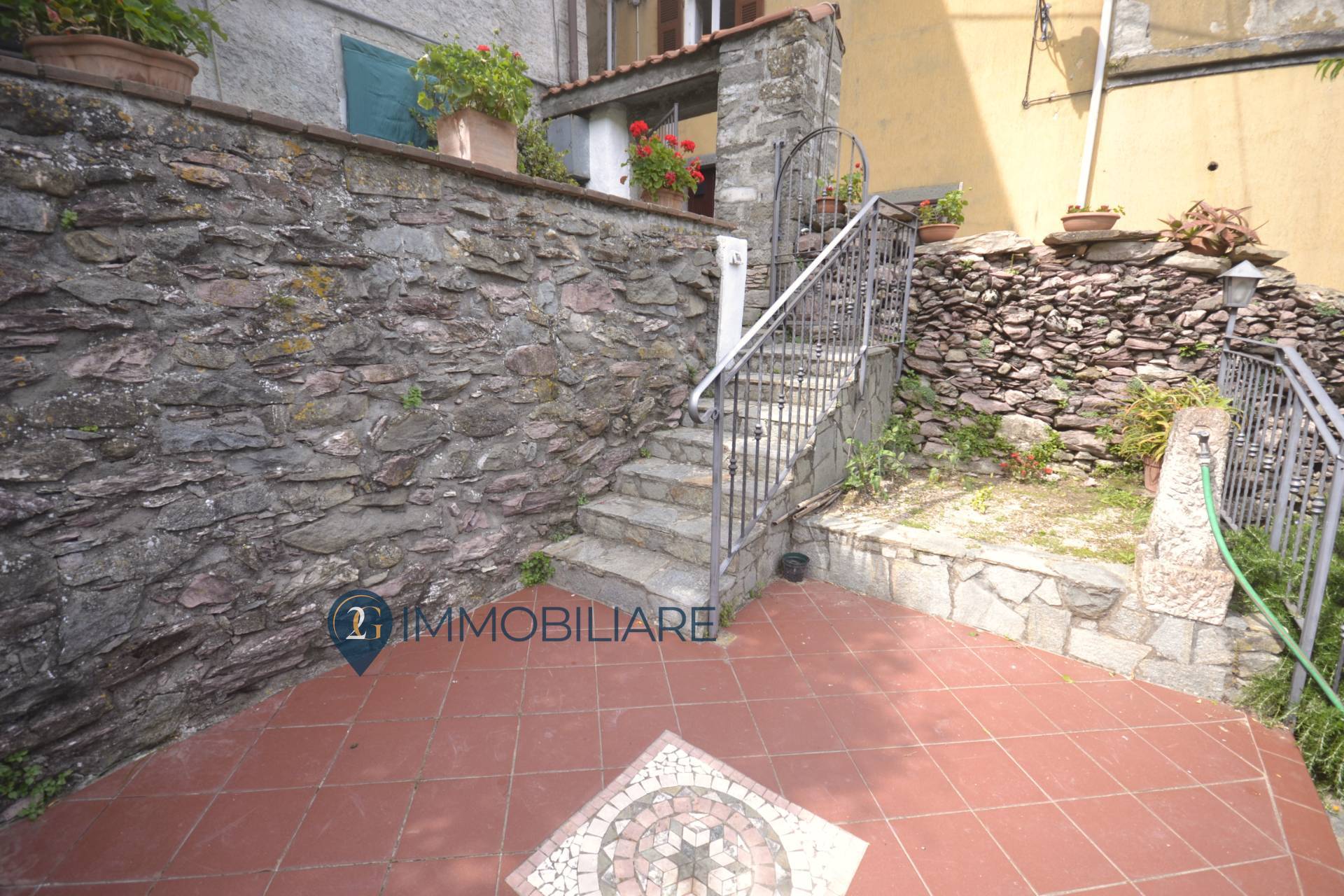 Appartamento in vendita a La Spezia, Biassa