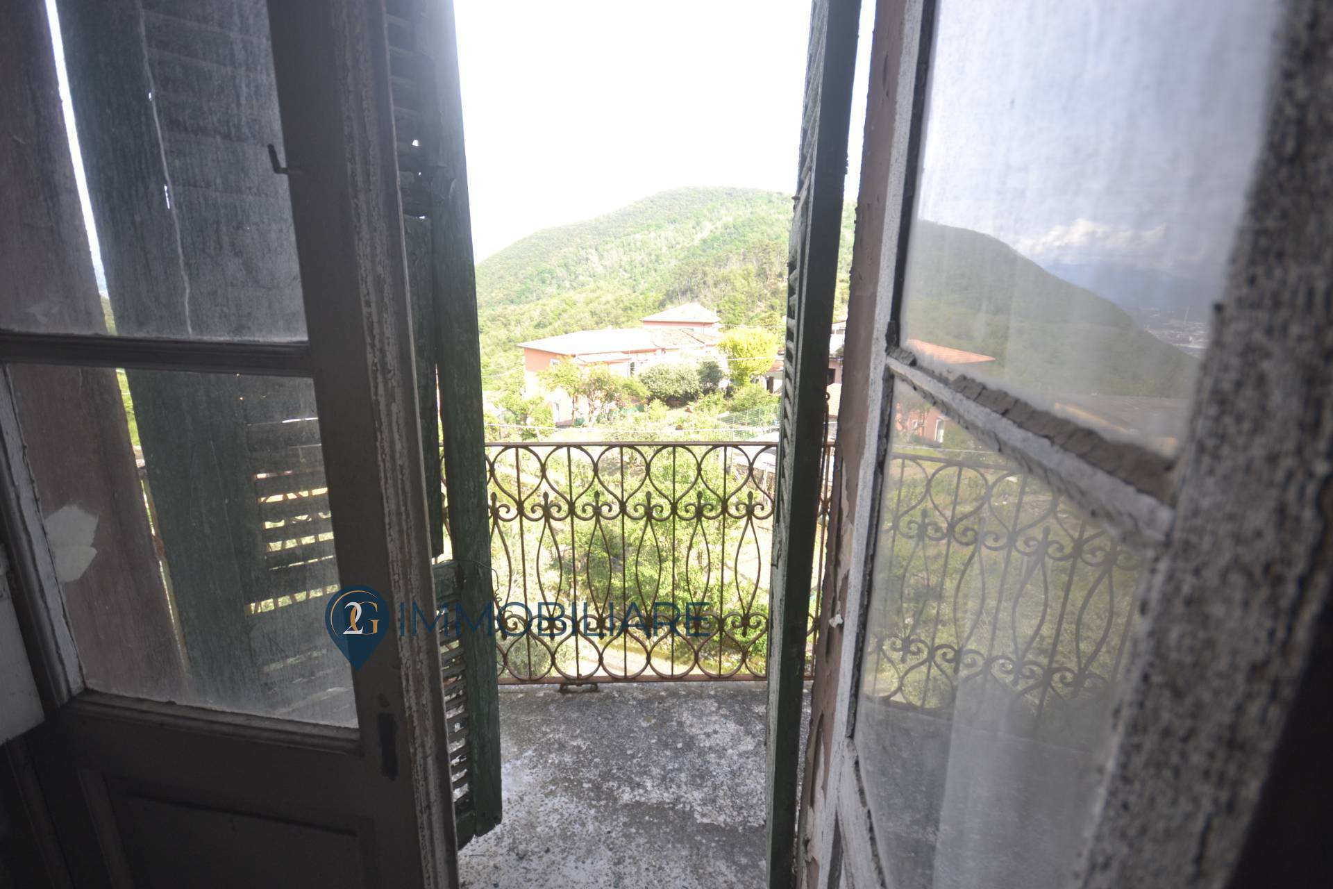 Appartamento in vendita a La Spezia, Biassa