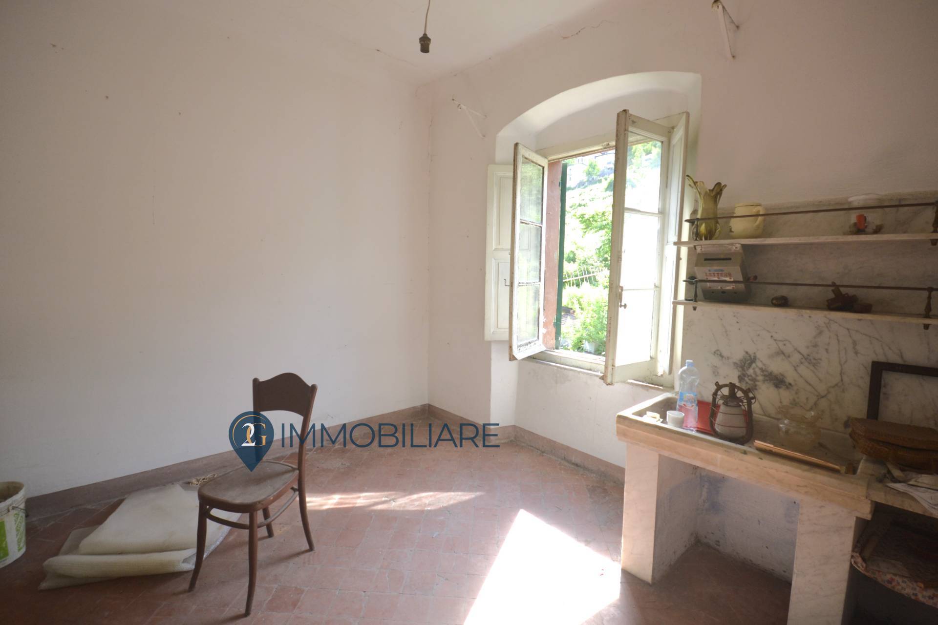 Appartamento in vendita a La Spezia, Biassa