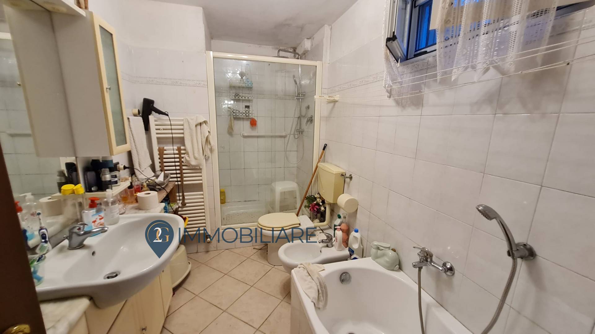 Casa indipendente in vendita a Sarzana