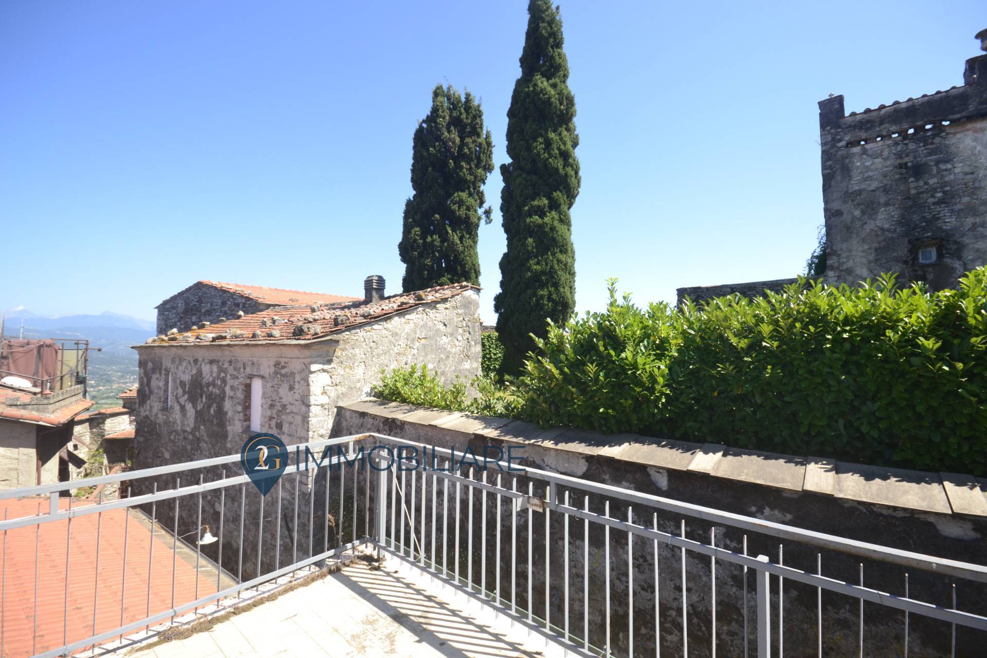 Appartamento in vendita a Vezzano Ligure, Vezzano Inferiore