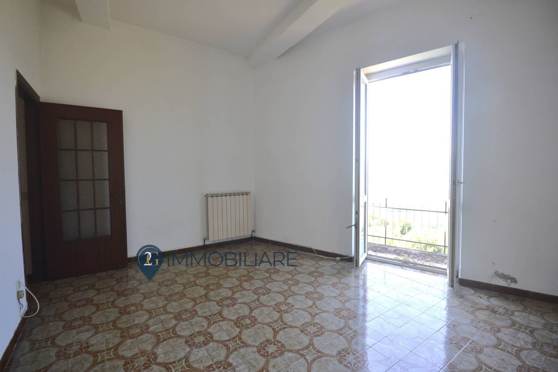 Appartamento in vendita a Vezzano Ligure, Vezzano Inferiore