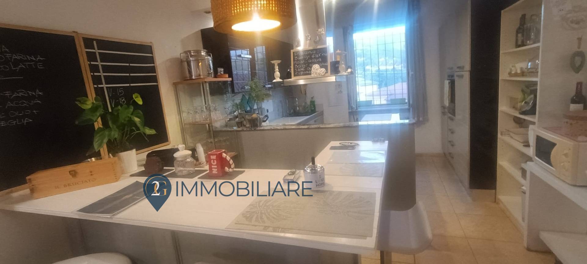 Appartamento in quadrifamiliare in vendita a Castelnuovo Magra, Molicciara