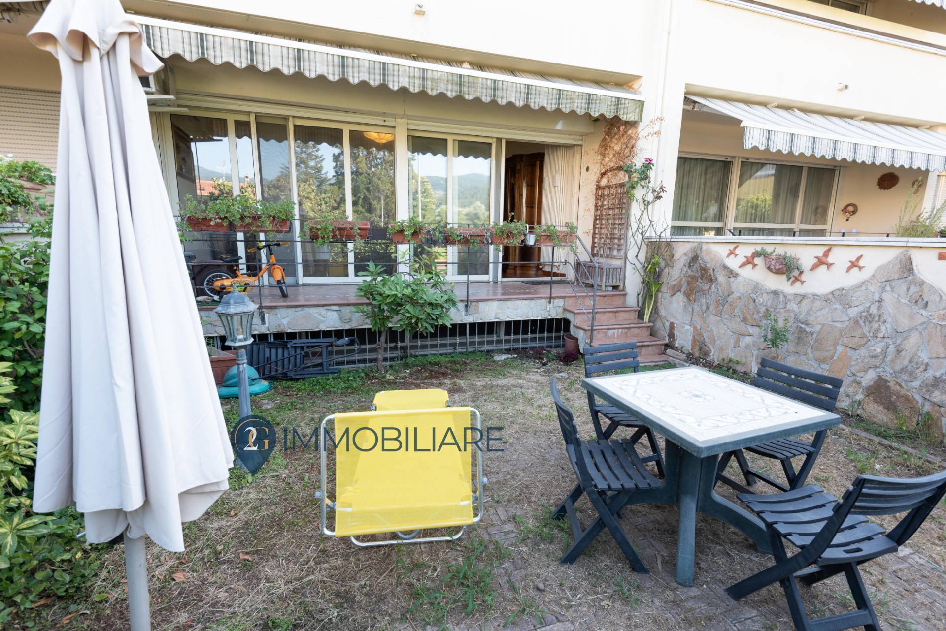 Villetta a schiera in vendita a Luni, Casano