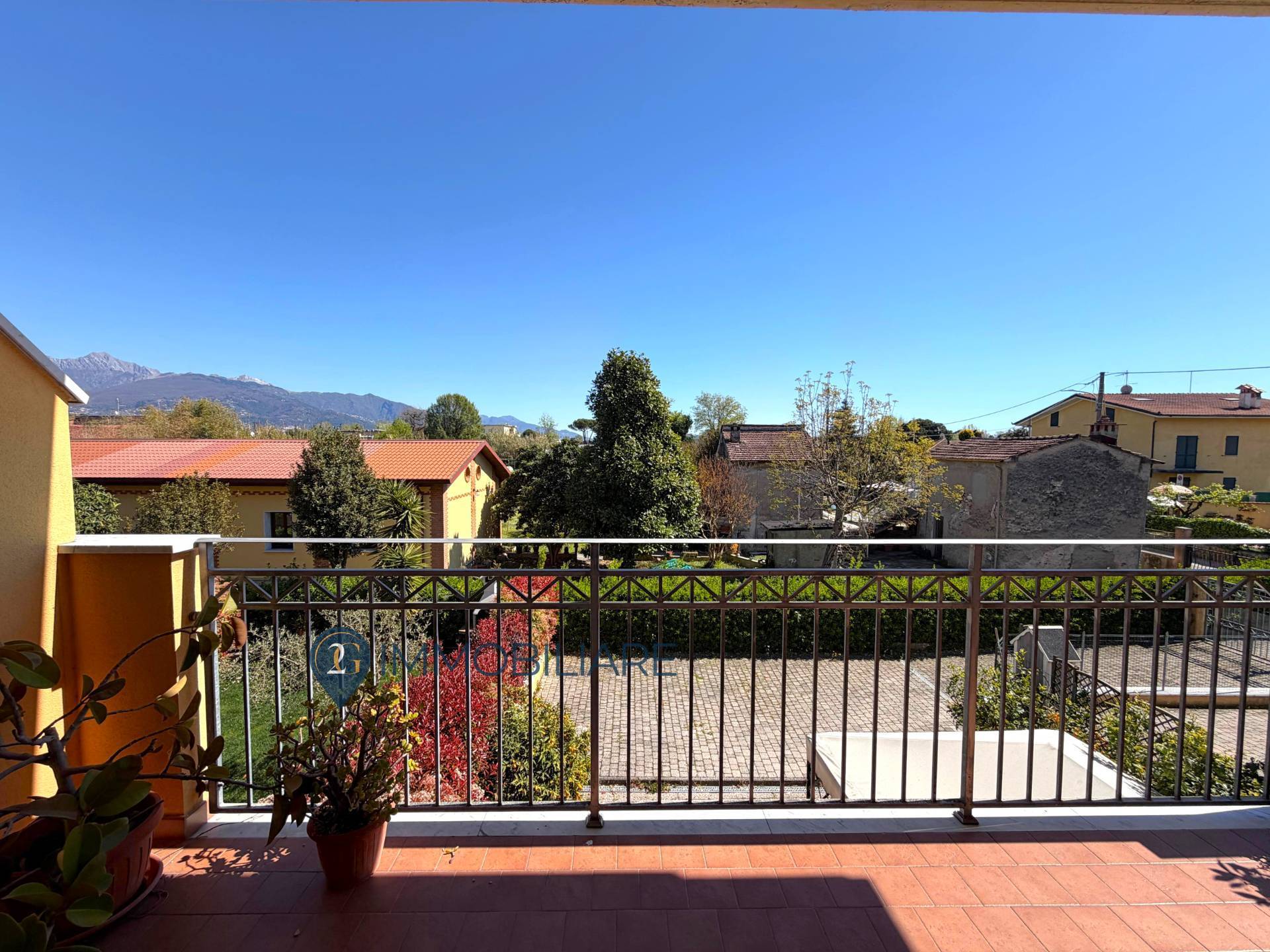 Terratetto in vendita a Massa