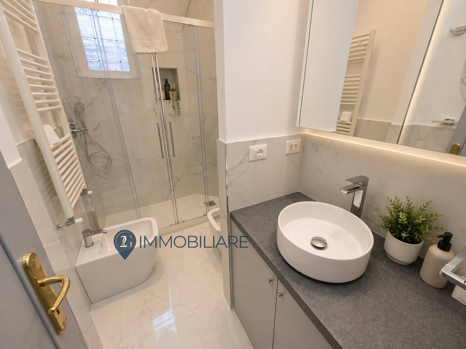 Appartamento in vendita a La Spezia, Centro Storico