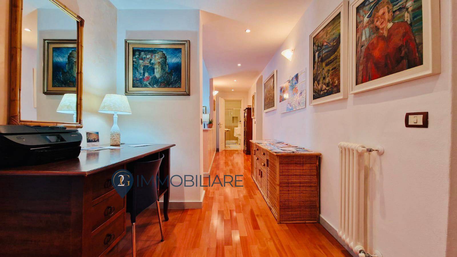 Appartamento in vendita a La Spezia, Zona Centro