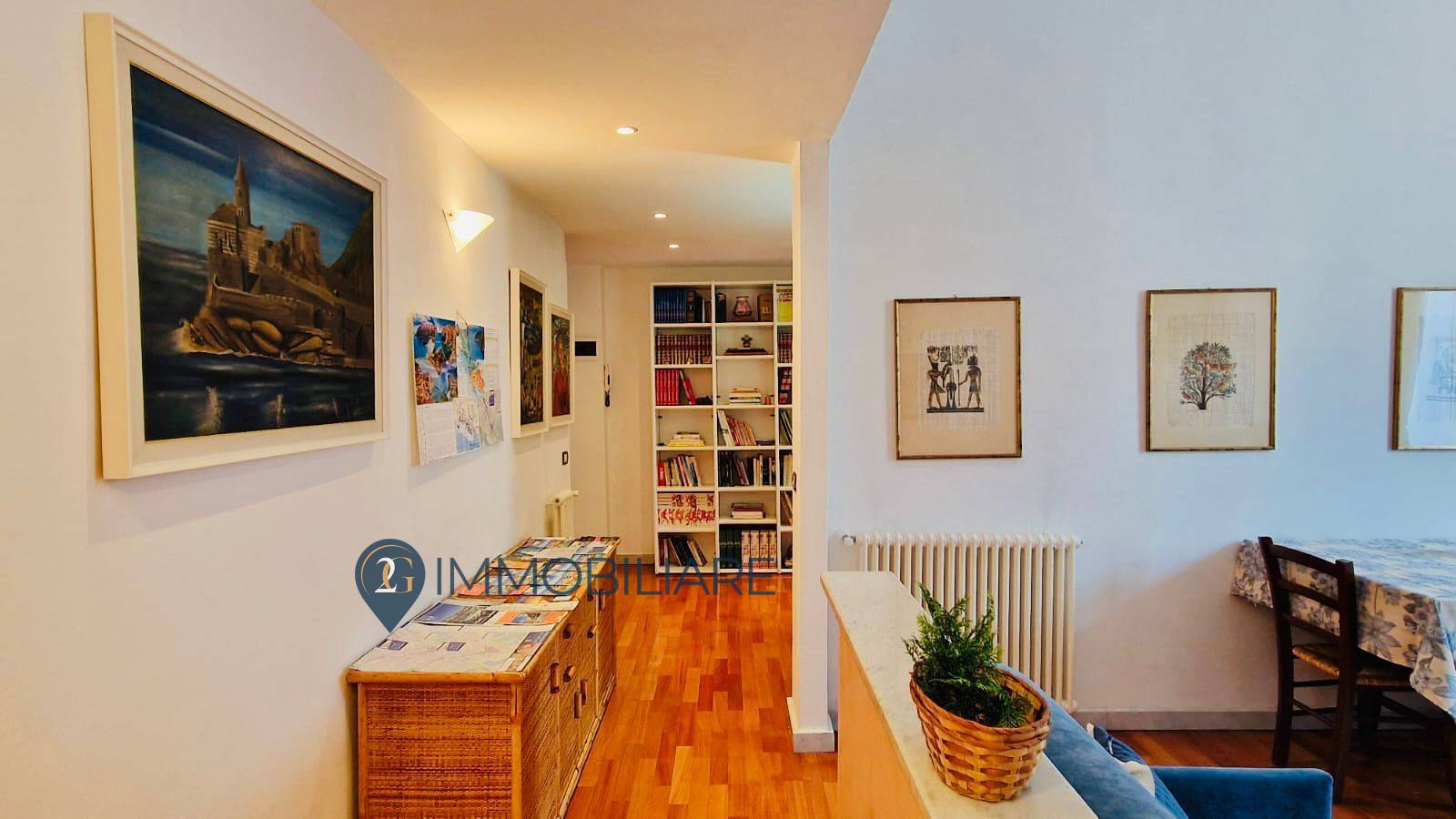 Appartamento in vendita a La Spezia, Zona Centro