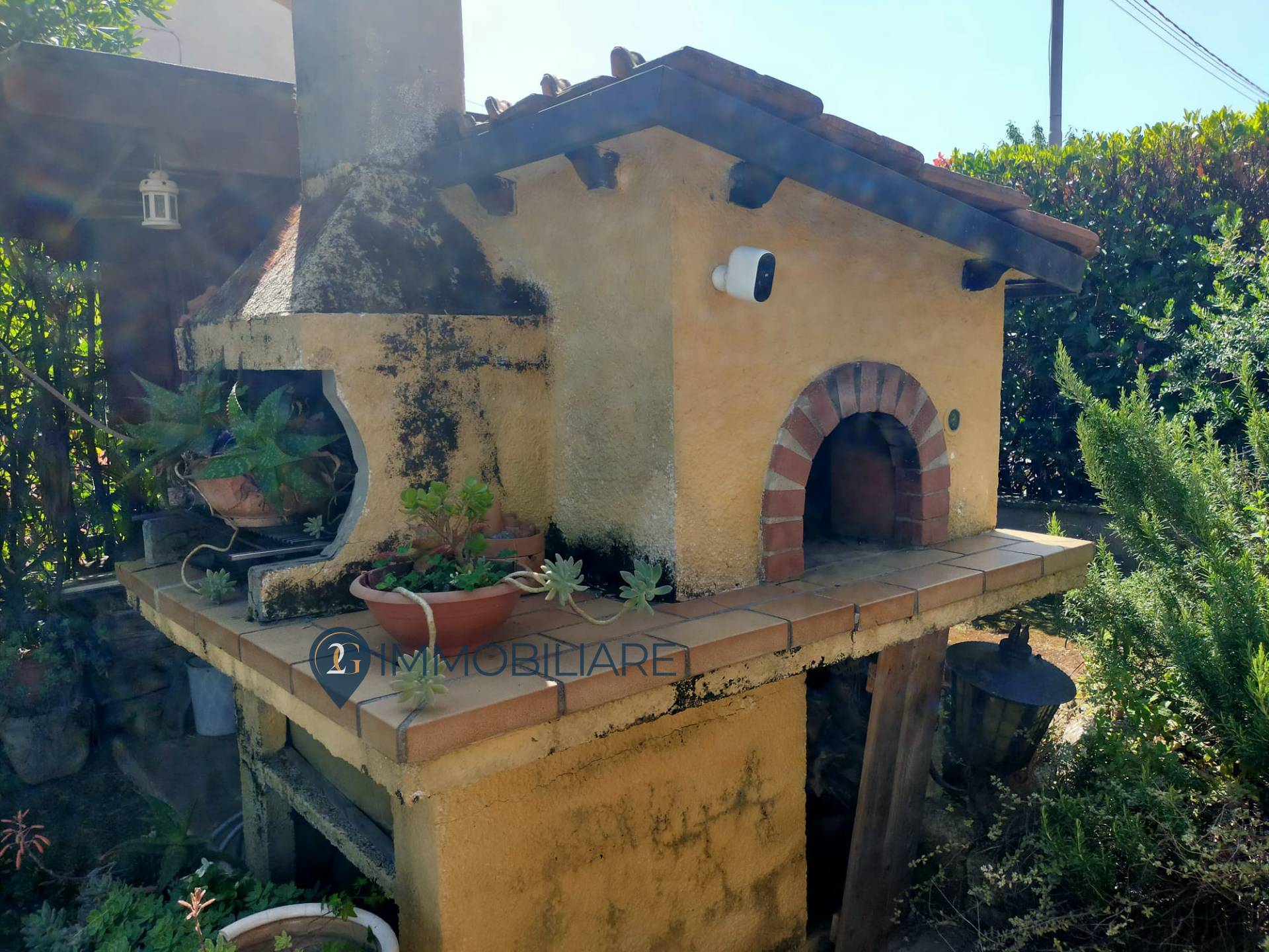 Casa Semindipendente in vendita a Ameglia