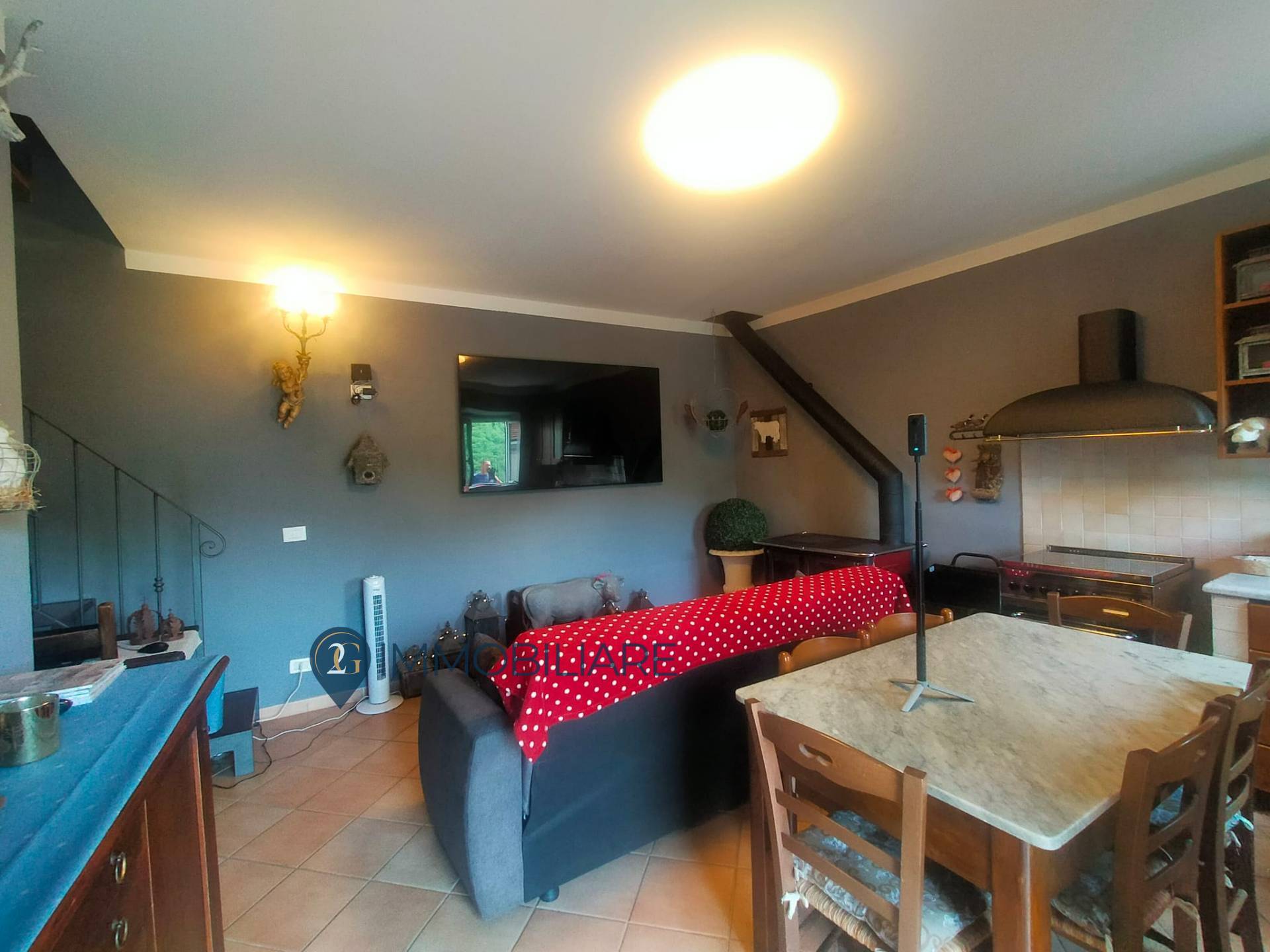 Casa indipendente in vendita a Fivizzano