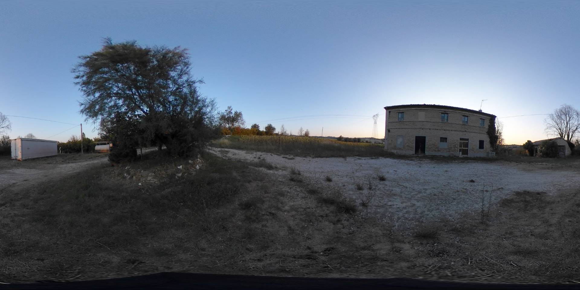 Rustico in vendita a Mombaroccio, Cairo