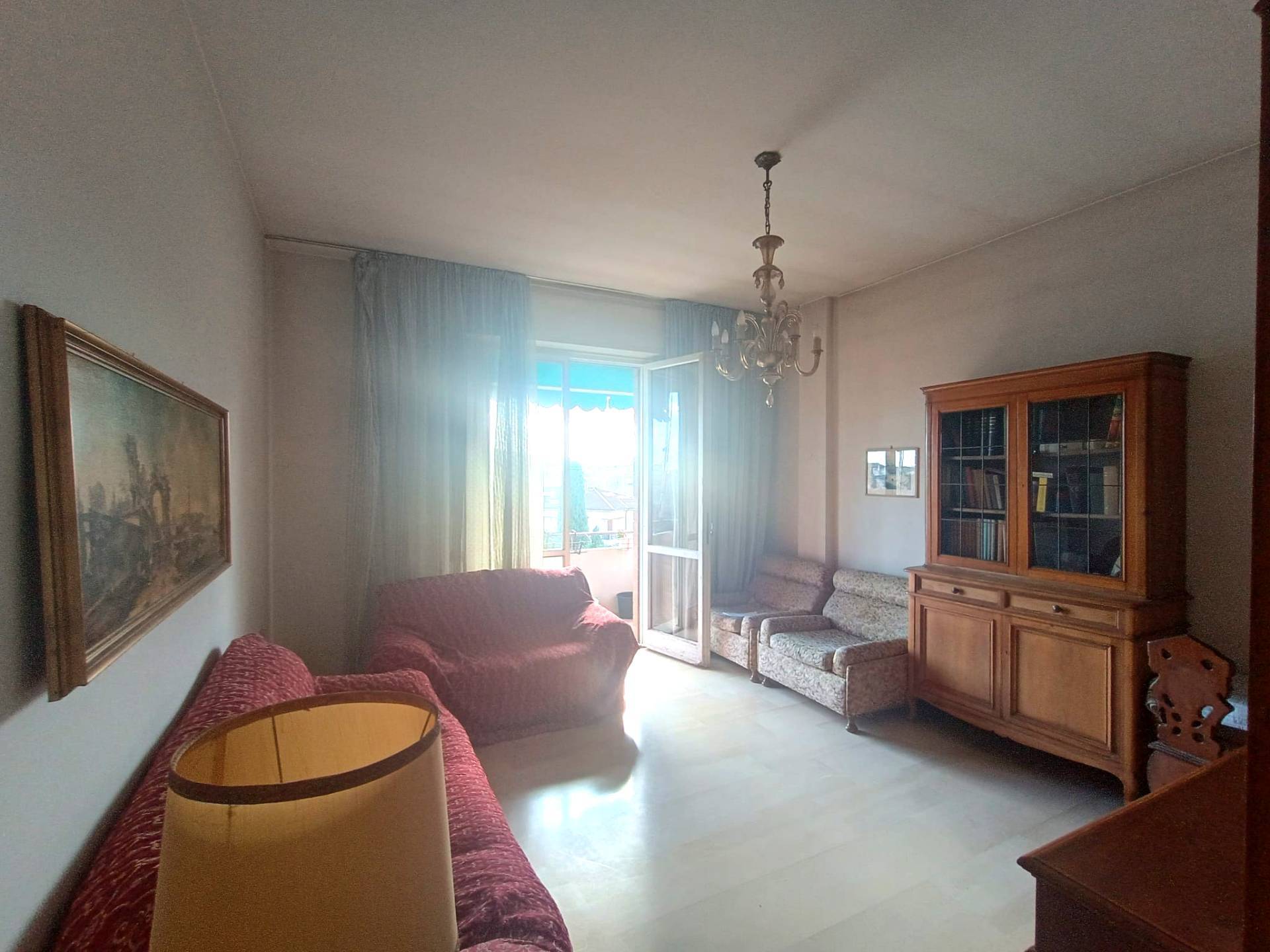 Appartamento in vendita a Pesaro, Centro