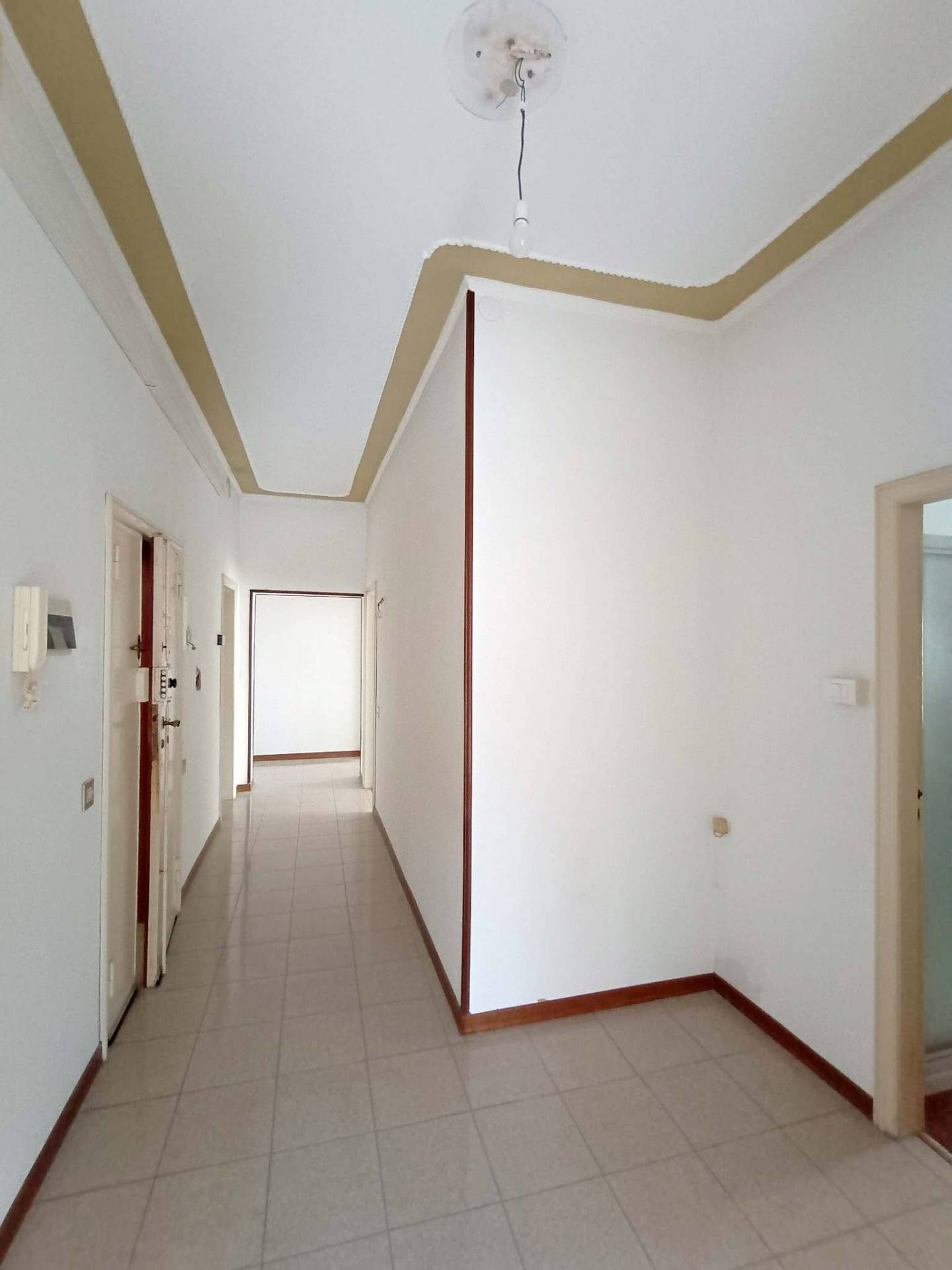 Appartamento in vendita a Pesaro, Pantano