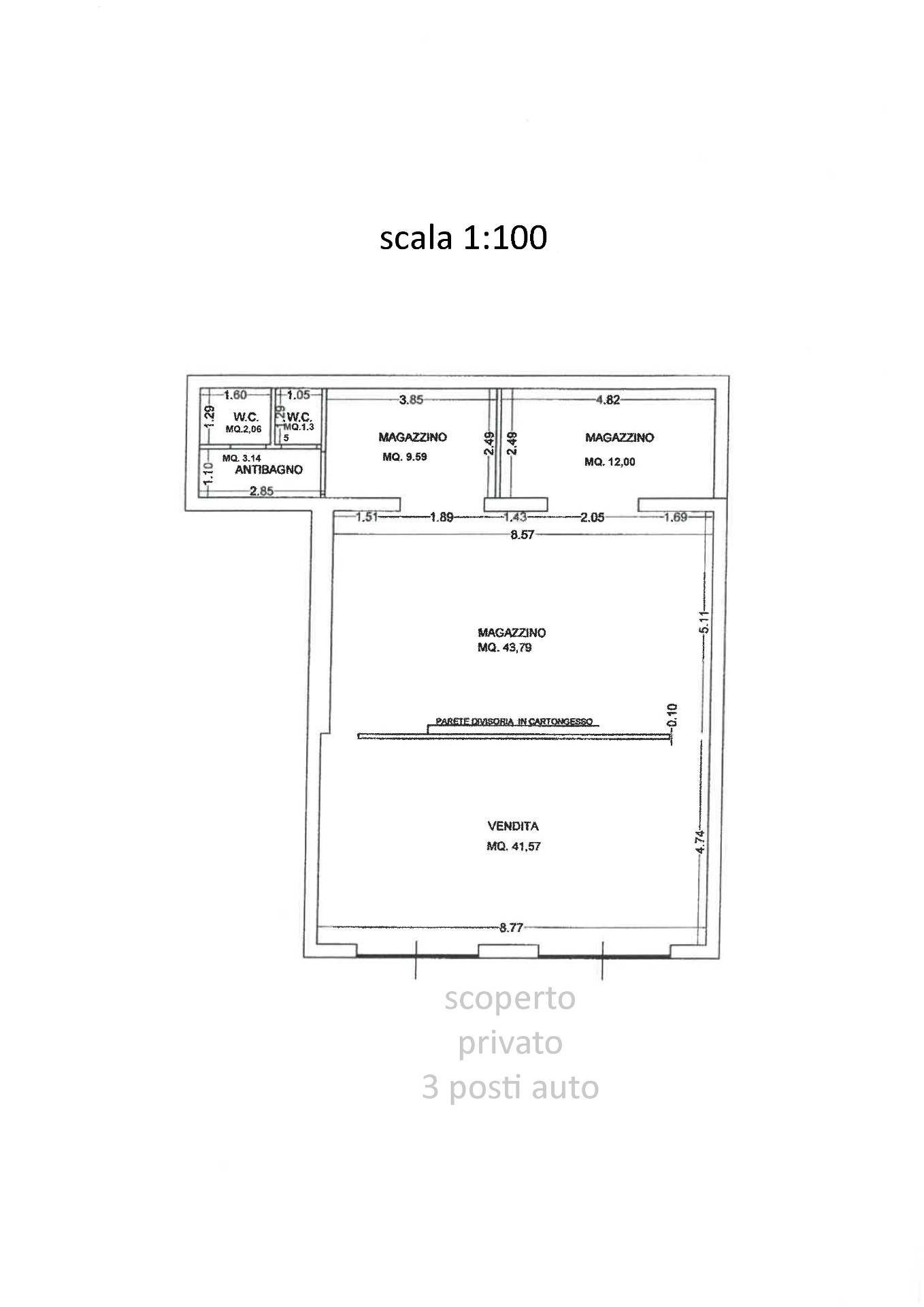 Locale commerciale in vendita a Pesaro, Pantano