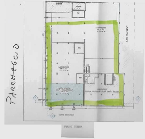 Locale commerciale in affitto a Pesaro