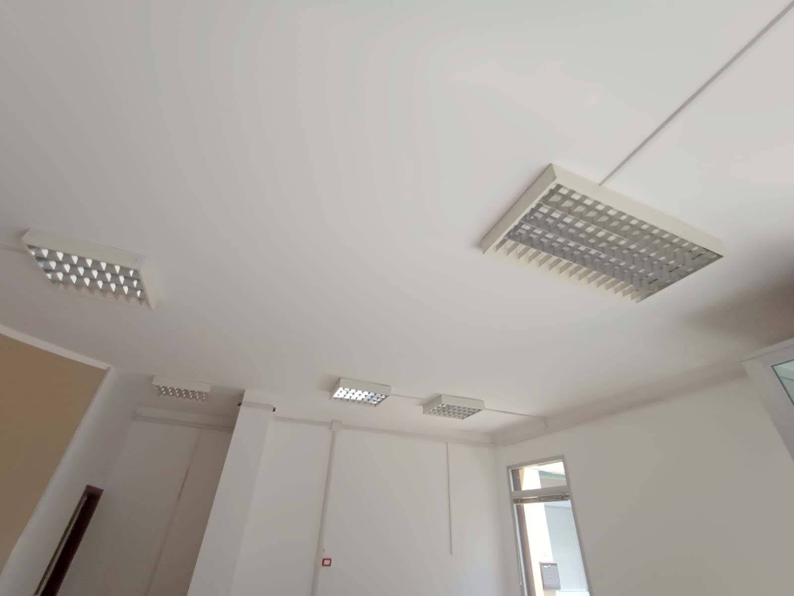 Locale commerciale in affitto a Fano, San Lazzaro