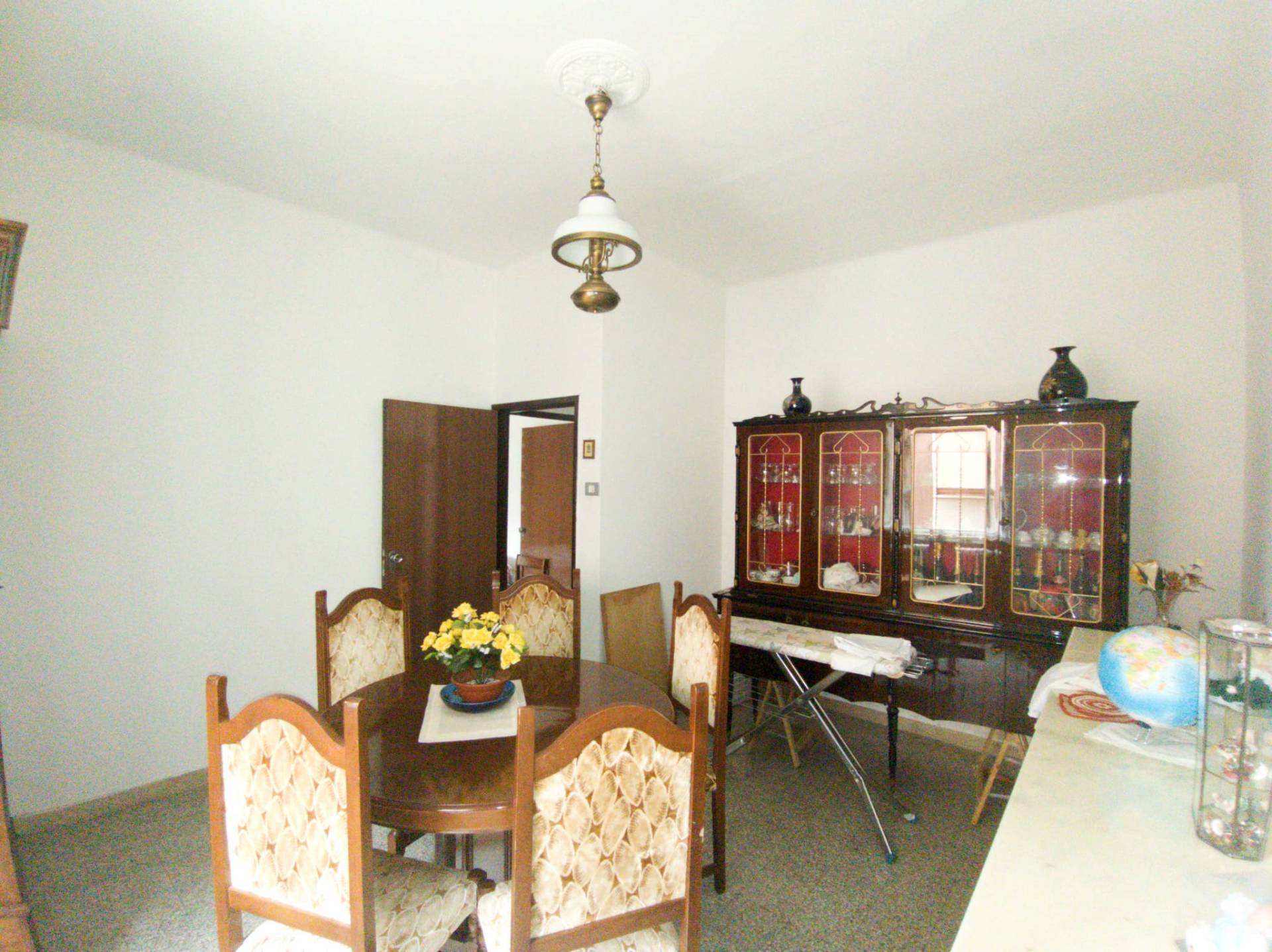 Testa di schiera storica in vendita a Pesaro