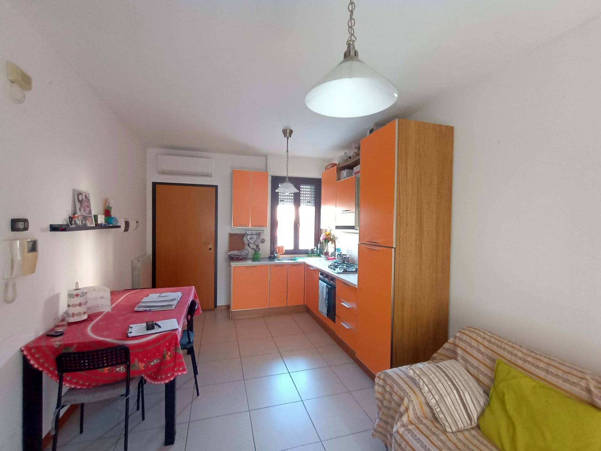 Appartamento in vendita a Fano, Licei