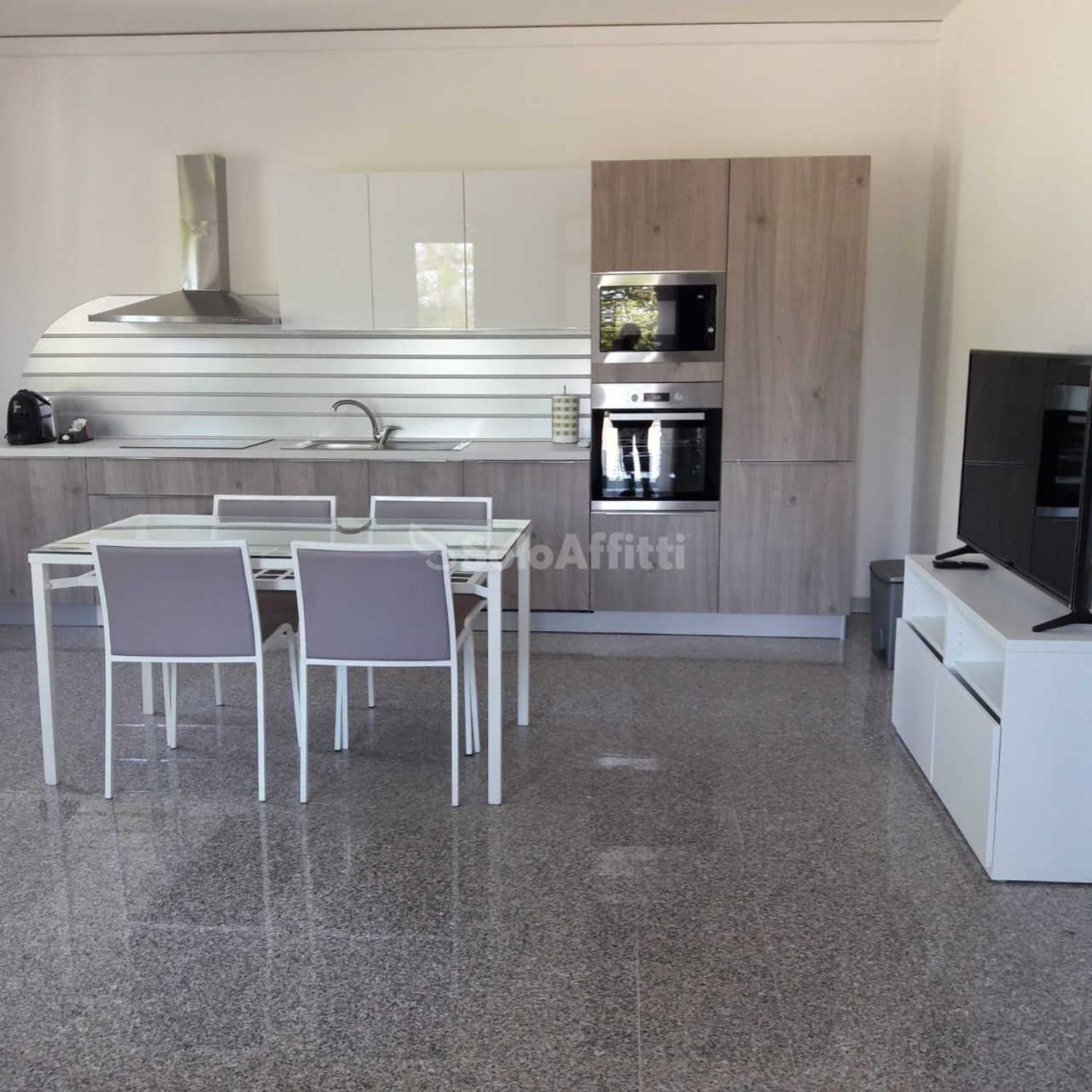 Appartamento in affitto a Fano, Rosciano