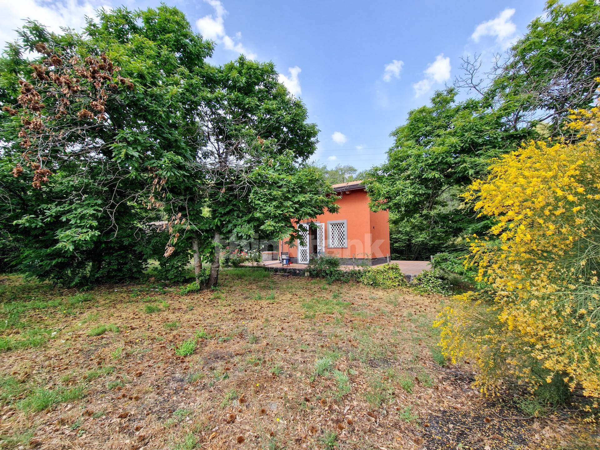 Casa indipendente in vendita a Piedimonte Etneo